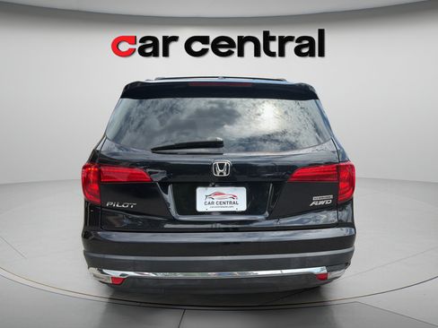 Used 2016 Honda Pilot Touring image 5