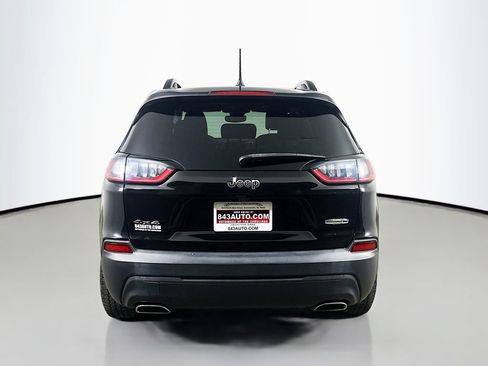 Used 2022 Jeep Cherokee Latitude Lux w/ Sun & Sound Group AWD/4WD image 6