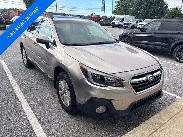 Used 2018 Subaru Outback 2.5i Premium AWD/4WD image 1