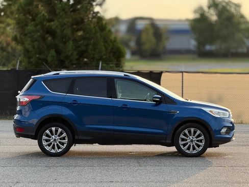 Used 2017 Ford Escape Titanium w/ Equipment Group 301A FWD image 7
