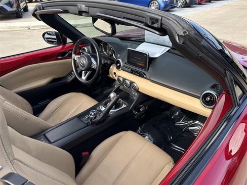 Used 2016 MAZDA MX-5 Miata Grand Touring image 9