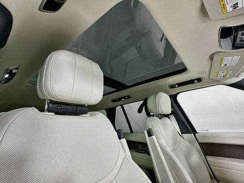 New 2027 Land Rover Range Rover SE AWD/4WD image 19