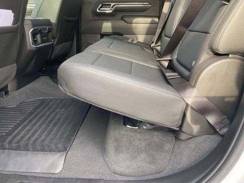 Used 2024 Chevrolet Silverado 2500 LTZ w/ LTZ Plus Package image 17