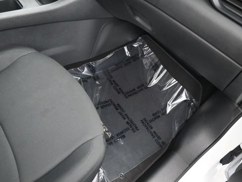 Certified 2025 Nissan Sentra S FWD image 19