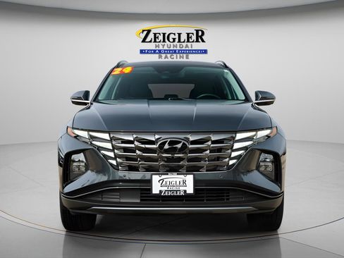 Certified 2024 Hyundai Tucson Limited AWD/4WD image 2