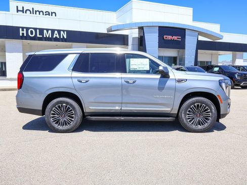 New 2026 GMC Yukon Elevation w/ Elevation Premium Package AWD/4WD image 2