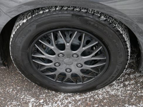 Used 2018 Ford Focus S image 15