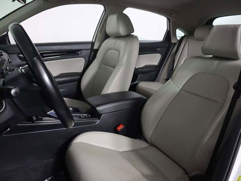 Used 2024 Honda Civic EX-L image 29