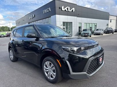 New 2025 Kia Soul LX