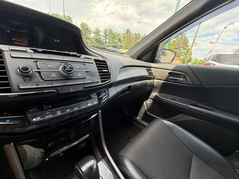 Used 2016 Honda Accord Sport image 24