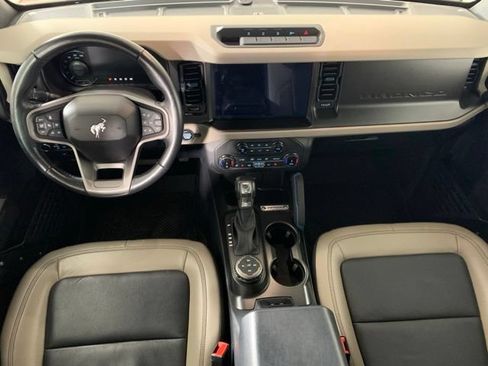 Used 2022 Ford Bronco Wildtrak AWD/4WD image 2