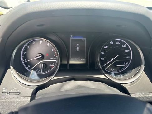 Used 2024 Toyota Camry SE FWD image 17