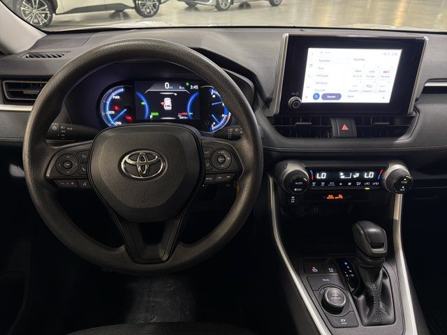 Used 2024 Toyota RAV4 LE AWD/4WD image 27