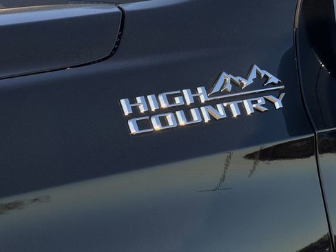 Used 2024 Chevrolet Tahoe High Country w/ Premium Package 2 image 10