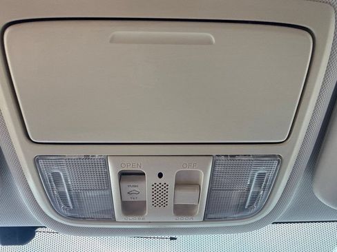 Used 2012 Honda CR-V EX image 27
