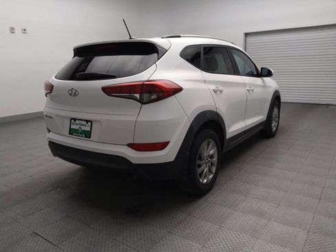 Used 2016 Hyundai Tucson SE w/ Option Group 02 image 9