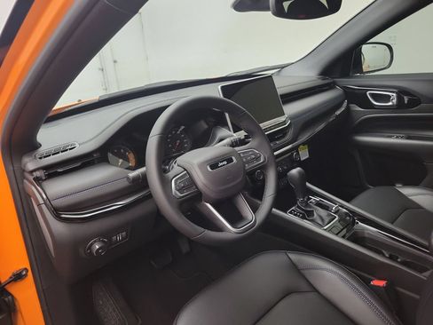 New 2026 Jeep Compass Limited AWD/4WD image 4