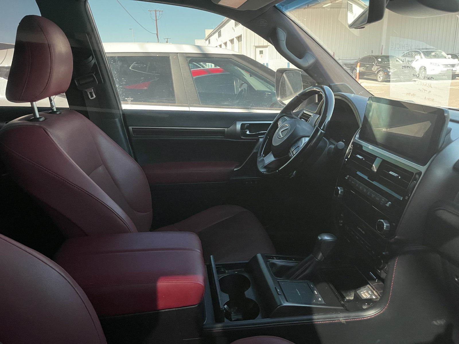 Used 2022 Lexus GX 460 Premium w/ Premium Package AWD/4WD image 7