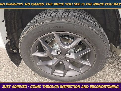 Used 2021 Jeep Grand Cherokee Limited w/ Quick Order Package 28K 80th AWD/4WD image 11