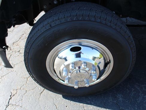 Used 2021 Ford F350 XL w/ Power Equipment Group AWD/4WD image 28