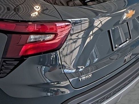 New 2026 Chevrolet Trax LT w/ LT Convenience Package image 10