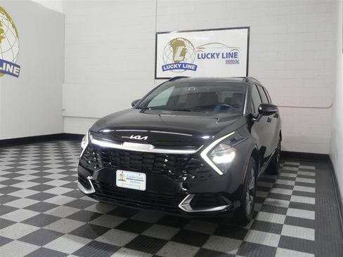 Used 2023 Kia Sportage SX AWD/4WD image 4