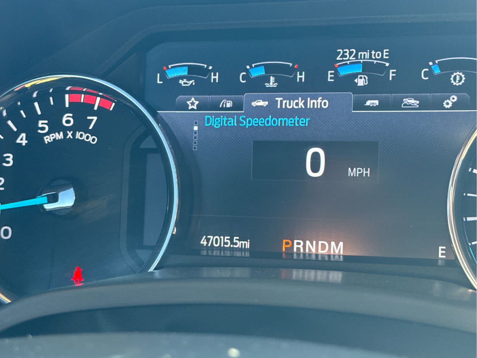 Used 2022 Ford F250 Lariat w/ Lariat Value Package AWD/4WD image 12