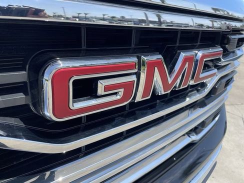 Used 2024 GMC Sierra 1500 SLT AWD/4WD image 30