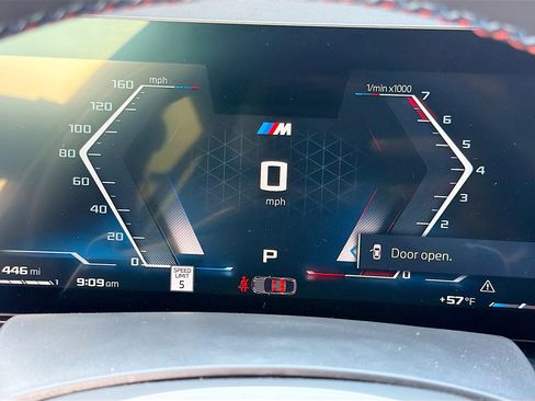 Used 2025 BMW X6 M60i image 40