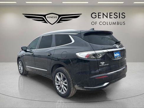 Used 2023 Buick Enclave Avenir image 3