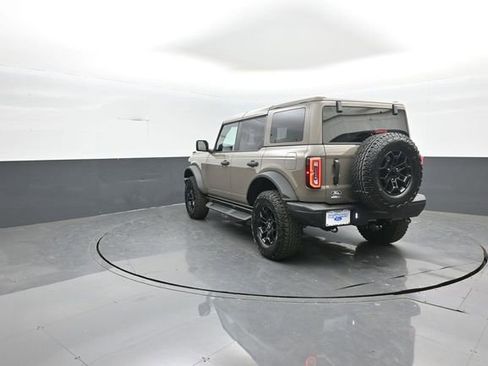 New 2026 Ford Bronco Badlands image 5