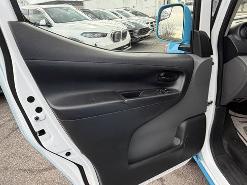 Used 2021 Nissan NV200 SV FWD image 18