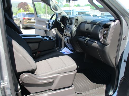Used 2024 GMC Sierra 1500 Pro w/ Pro Value Package AWD/4WD image 13
