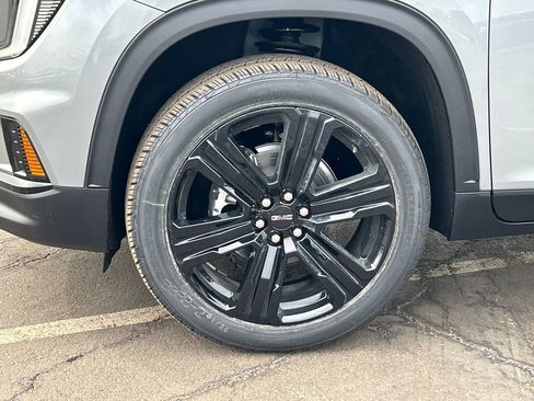 New 2026 GMC Acadia Elevation w/ Black Edition AWD/4WD image 13