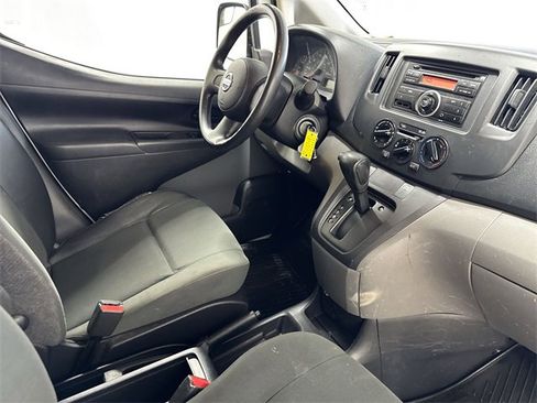 Used 2015 Nissan NV200 S w/ Back Door Glass Package image 23