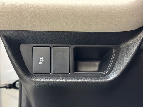 New 2026 Honda HR-V EX-L image 25