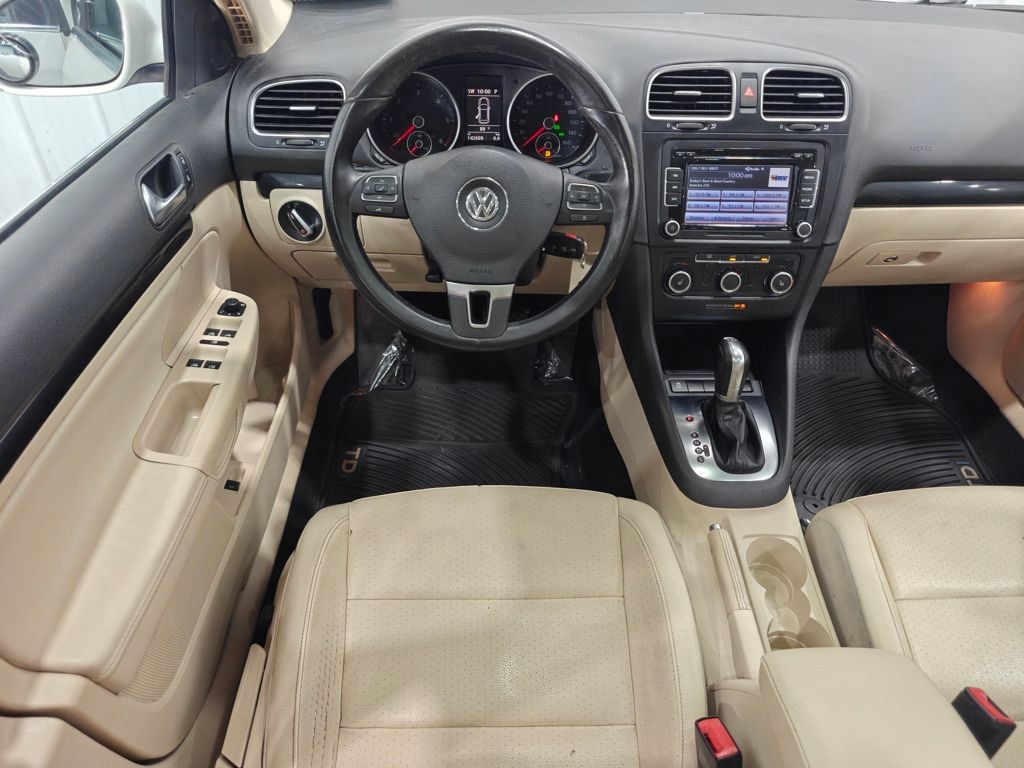 Used 2013 Volkswagen Jetta TDI FWD image 4