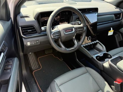 New 2026 GMC Terrain AT4 AWD/4WD image 8