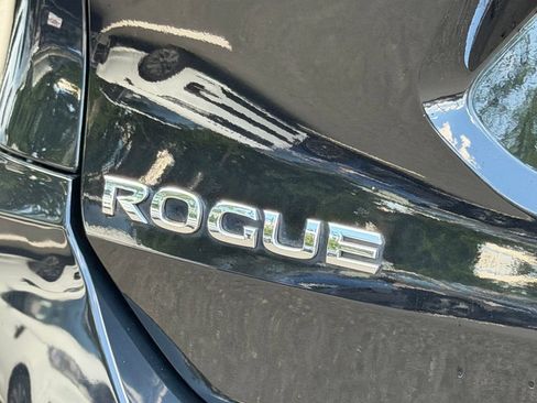 Used 2019 Nissan Rogue SL w/ Premium Package AWD/4WD image 25