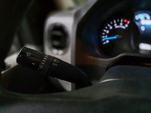 Used 2021 Ford E-350 and Econoline 350 Super Duty w/ Power Windows & Locks Group image 20