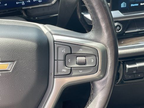 Used 2022 Chevrolet Silverado 1500 LT AWD/4WD image 27