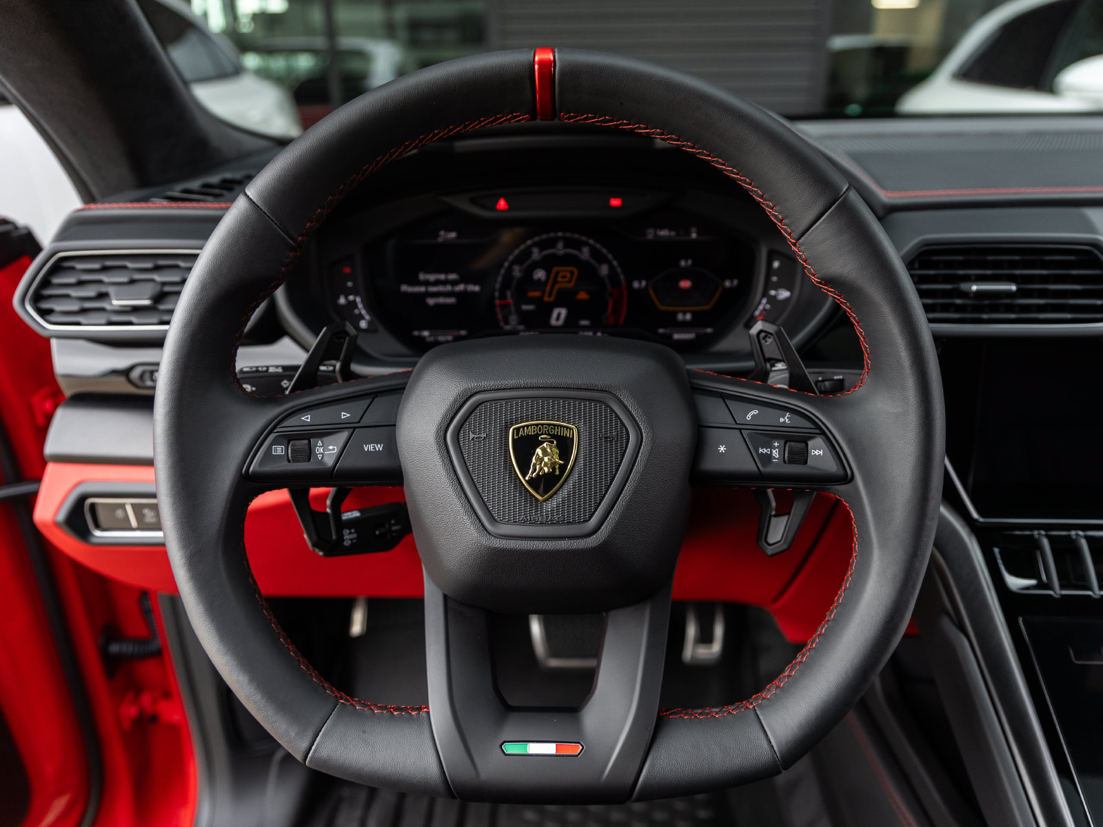 Used 2024 Lamborghini Urus S AWD/4WD image 33