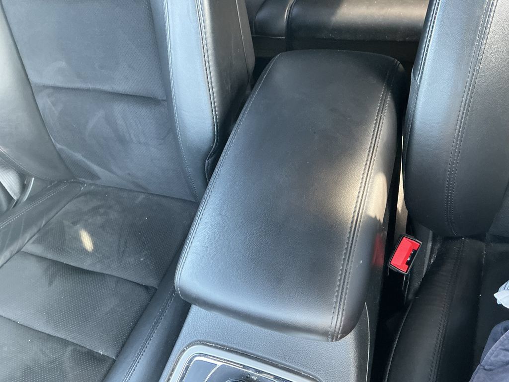 Used 2022 Jeep Grand Cherokee Laredo X AWD/4WD image 26