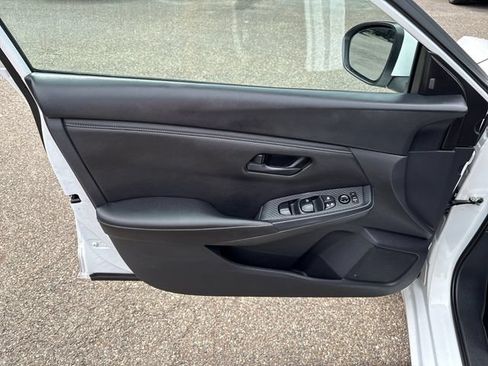 Used 2024 Nissan Sentra S FWD image 7