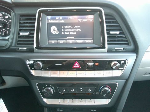 Used 2019 Hyundai Sonata ECO image 36