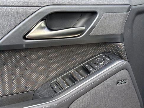 Used 2026 Lexus GX 550 w/ Cold Area Package image 19