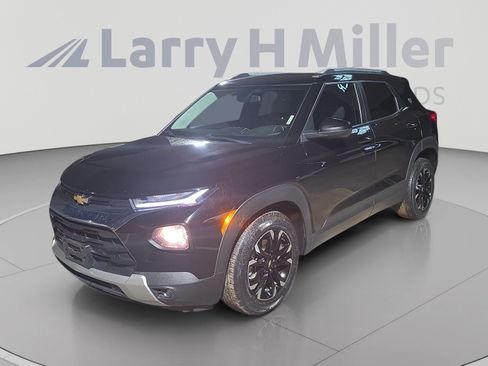 Used 2021 Chevrolet TrailBlazer LT FWD image 1