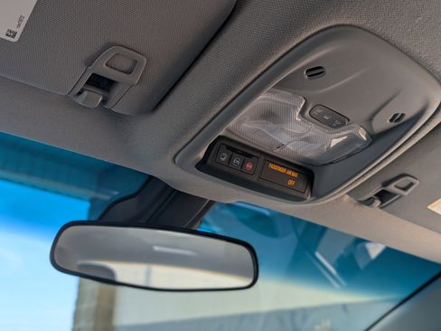 Used 2021 Chevrolet Bolt LT image 28