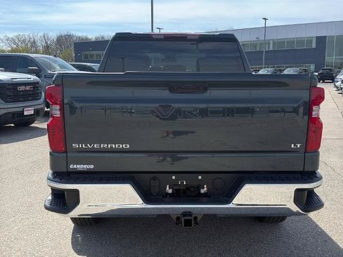 Used 2025 Chevrolet Silverado 1500 LT AWD/4WD image 7