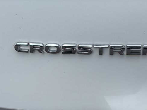 Used 2021 Subaru Crosstrek 2.0i Premium AWD/4WD image 30